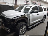 Toyota Sequoia Limited 5.7L V8 5TDKY5G18ES053661 fotografie