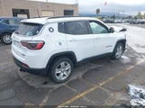 Jeep Compass Latitude 4X4 3C4NJDBB3NT130597 снимка