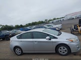 Toyota Prius Two JTDKN3DU7B5291529 снимка