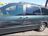 Toyota Sienna Le 5TDZA23C74S097528 снимка