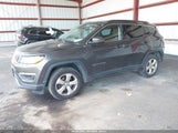 Jeep Compass Latitude 4X4 3C4NJDBB6JT355316 снимка