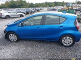 Toyota Prius C Three JTDKDTB30F1577054 снимка