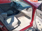 Toyota Camry Le 4T1BE32K52U009309 снимка