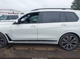 BMW X7 xDrive40I 5UX23EM00R9T75255 photo