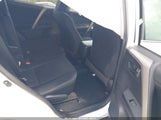 Toyota Rav4 Le 2T3BFREV5JW845536 снимка