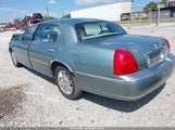 Lincoln Town Car Signature L 1LNHM85V86Y626640 снимка