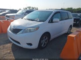 Toyota Sienna Le V6 5TDKK3DC5BS142840 снимка