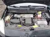 Toyota Prius Two JTDKN3DU3B1369120 fotografie