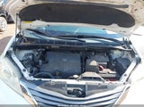 Toyota Sienna Xle V6 5TDYK3DC9BS132502 снимка