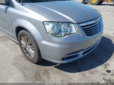 Chrysler Town & Country Touring-L 2C4RC1CG1FR510000 fotografie