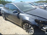 Tesla Model Y Performance Dual Motor All-Wheel Drive 7SAYGDEF7SA371602 fotografie