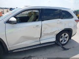 Toyota Highlander Limited Platinum V6 5TDYKRFH0GS132391 fotografie