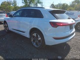 Audi E-Tron Premium Quattro WA1AAAGE0NB042425 снимка