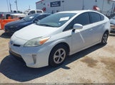 Toyota Prius Two JTDKN3DU0D0353823 снимка