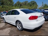 Volkswagen Passat 1.8T Se 1VWBT7A37EC045277 снимка