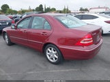 Mercedes-Benz C 240 WDBRF61JX2F268570 снимка