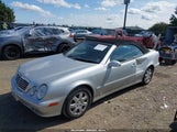 Mercedes-Benz Clk 320 WDBLK65G02T097989 photo