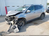 Toyota Rav4 Limited JTMDFREV9JJ213601 снимка