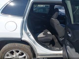 Jeep Cherokee Latitude 1C4PJLCSXEW122878 снимка