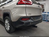 Jeep Cherokee Latitude 1C4PJLCS3EW270385 снимка