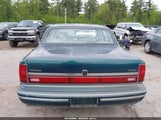 Lincoln Town Car Signature/Jack Nicklaus 1LNLM82W6PY763780 photo