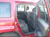 Jeep Patriot Latitude 1C4NJRFB4DD249819 снимка