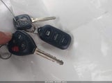 Toyota Corolla Le JTDBU4EE8AJ080829 снимка