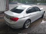 BMW 330I xDrive WBA8D9G52JNU70237 снимка
