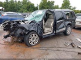 Lincoln Navigator L 5LMJJ3J55EEL07096 снимка