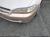 Honda Accord 2.3 Lx 1HGCG564XYA051304 photo