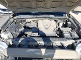 Toyota Tacoma Sr5 V6 3TMAZ5CN1KM104138 fotografie