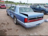 Lincoln Town Car Signature/Tournament 1LNLM82W8RY695307 снимка
