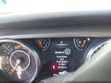 Jeep Wrangler Unlimited Sport 4X4 1C4HJXDN2JW200097 снимка