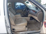 Chevrolet Suburban  Ltz 1GNSKKE30BR293390 снимка