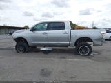 Toyota Tundra Limited 5.7L V8 5TFHY5F11AX144268 photo