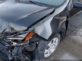Toyota Corolla Le 5YFBURHE3JP853906 снимка