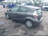 Toyota Prius C Two JTDKDTB30D1547971 снимка