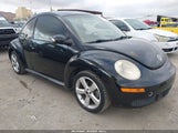 Volkswagen New Beetle Black Tie Edition/Triple White 3VWFG31C88M526043 снимка