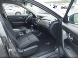 Nissan Rogue Sv JN8AT2MT5HW385418 снимка