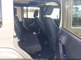 Jeep Wrangler Jk Unlimited Golden Eagle 4X4 1C4BJWDG3JL879851 fotografie