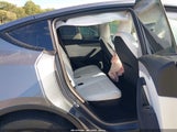 Tesla Model Y Long Range Dual Motor All-Wheel Drive 7SAYGDED0TA428934 fotografie