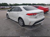 Toyota Corolla Le JTDEPRAE8LJ075849 снимка