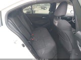 Toyota Corolla Le JTDEPRAE8LJ075849 снимка
