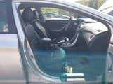 Hyundai Elantra Limited 5NPDH4AE9DH260868 снимка