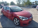 Hyundai Veloster Base W/Gray KMHTC6AD7DU157057 снимка