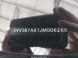 Volkswagen Tiguan 2.0T Se/2.0T Sel 3VV3B7AX1JM006269 fotografie