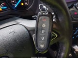 Ford Escape Titanium 1FMCU0JD7HUA18532 fotografie