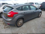Ford Focus Titanium 1FADP3N2XDL145372 photo
