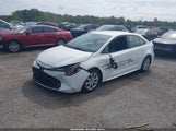 Toyota Corolla Le JTDEPMAE4MJ143987 снимка