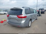 Toyota Sienna Xle 8 Passenger 5TDYZ3DC2HS872624 снимка